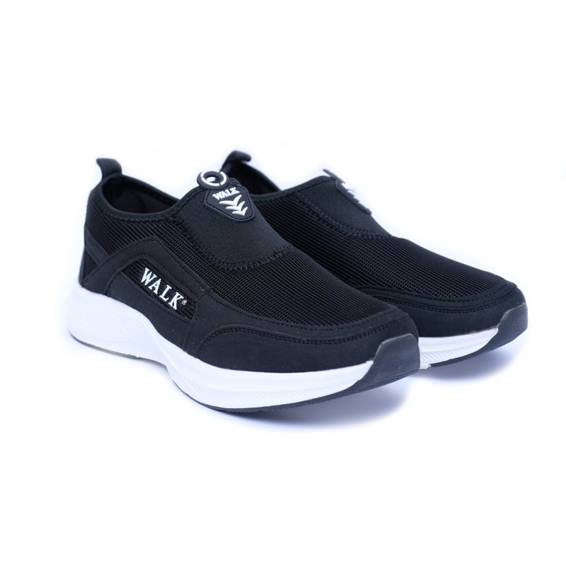 Effortless Slip-On Walking Shoes - Ideal for Comfort & Durability