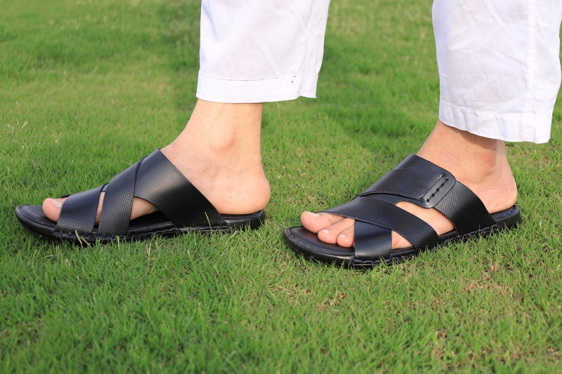 Hand Made Leather Slippers (Black) - Modish Crafts