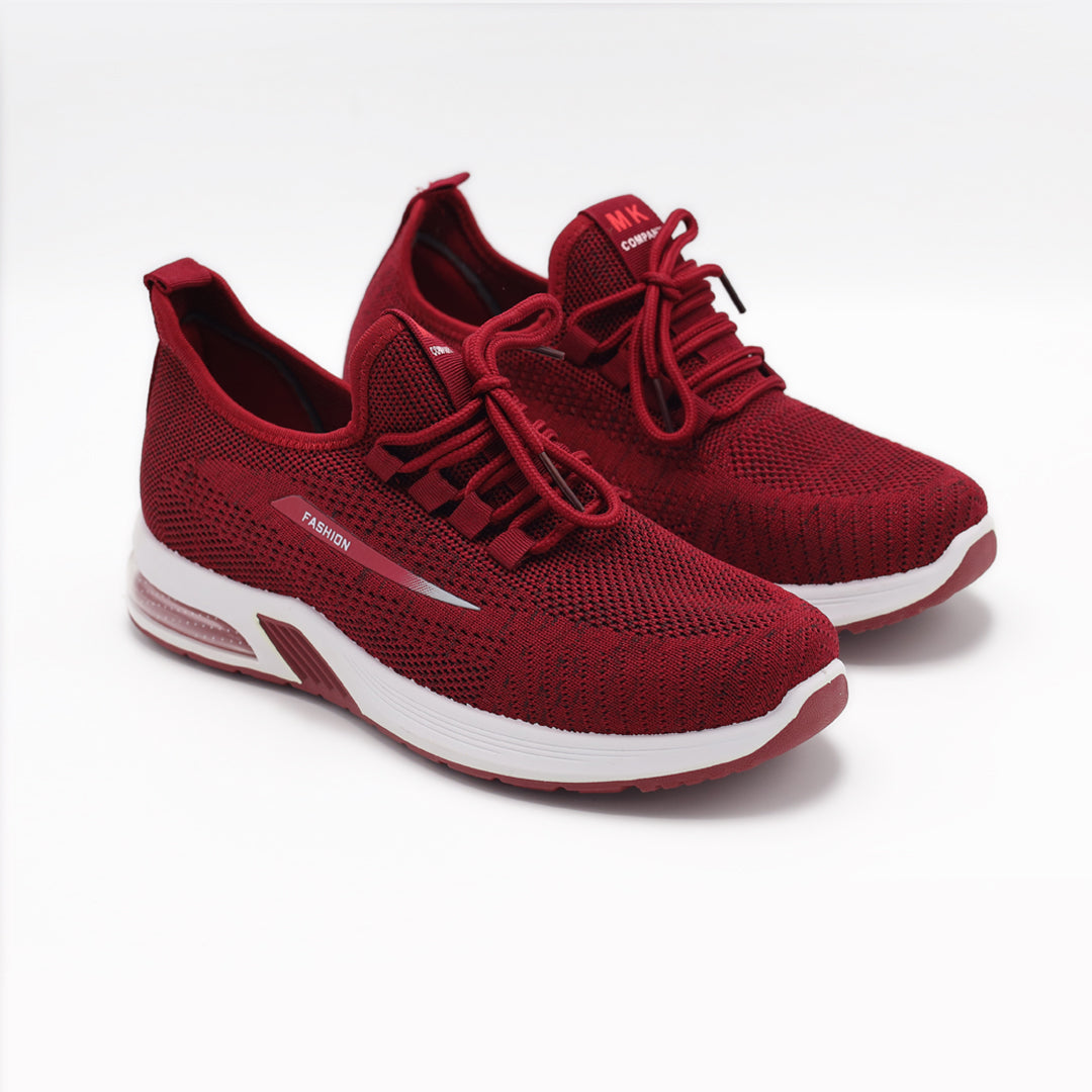 Ladies Skechers with Lases. F16