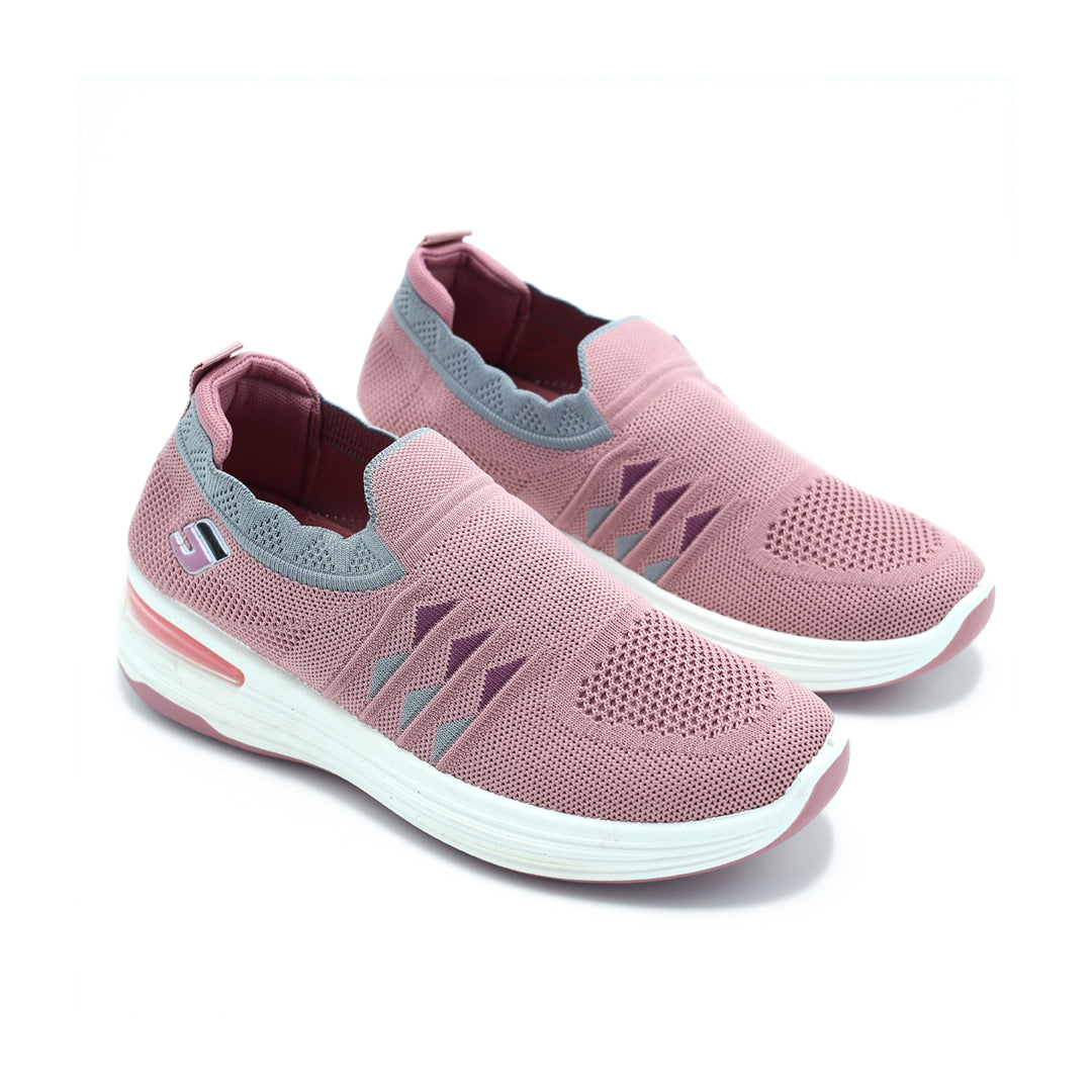Ladies Skechers. SN 03