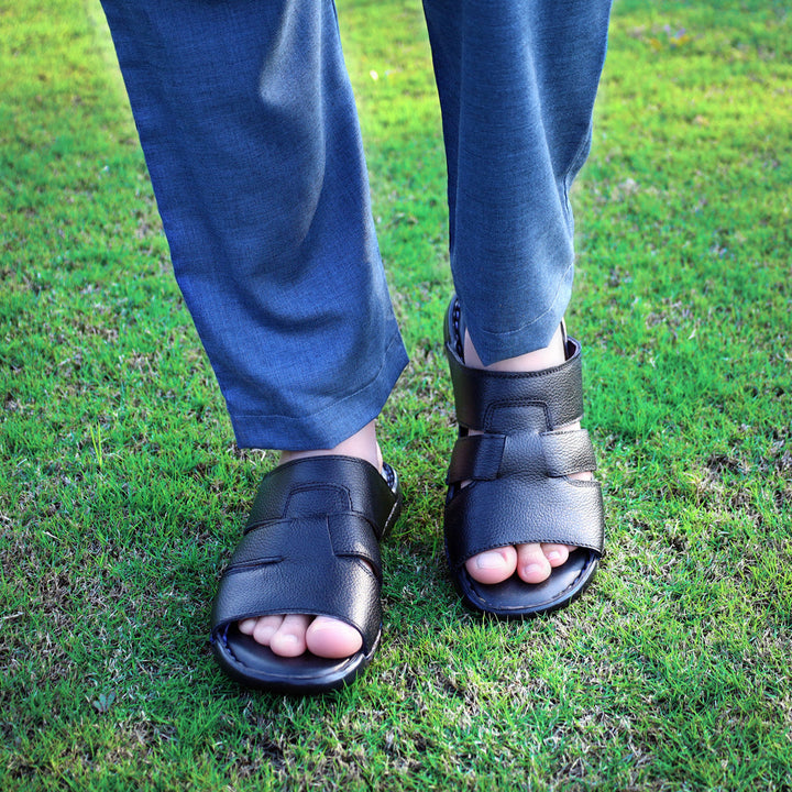 Leather Slippers - Modish Crafts