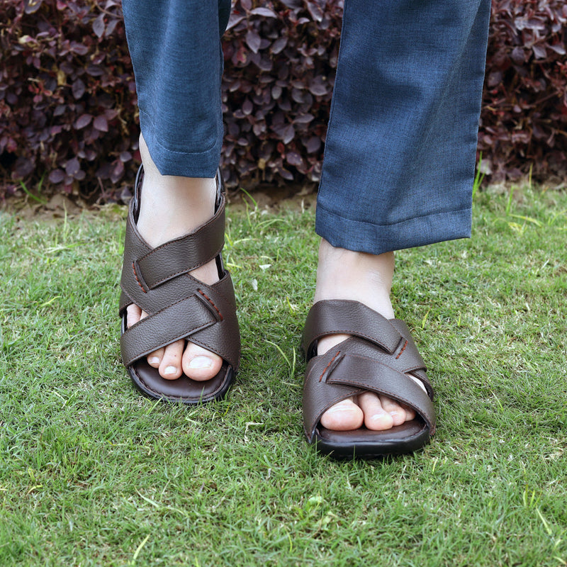 Leather Slippers - Modish Crafts