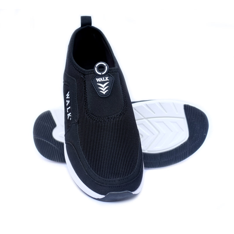 Effortless Slip-On Walking Shoes - Ideal for Comfort & Durability